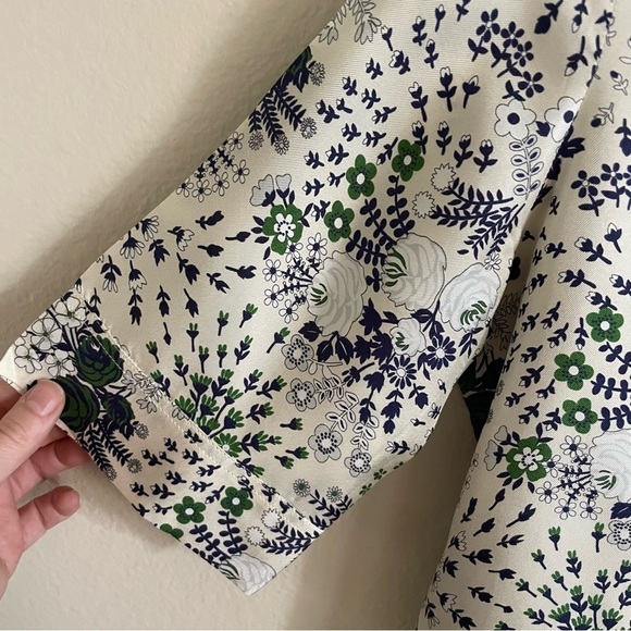 La Prestic Ouiston Lauren Floral Print Silk Popover Blouse Size 4 XS - Picture 6 of 10